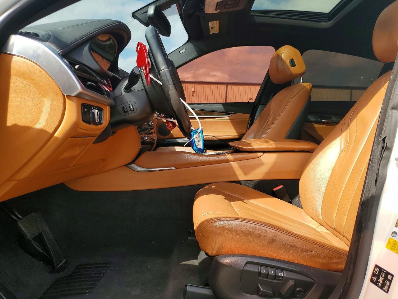 2017 BMW X6 xDrive35I - Фото 7