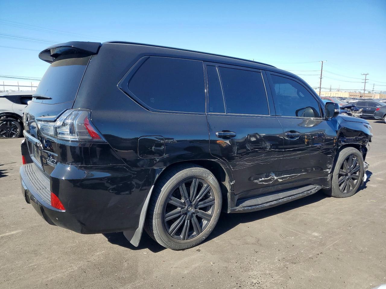 2021 Lexus Lx 570 Three-Row - Фото 3
