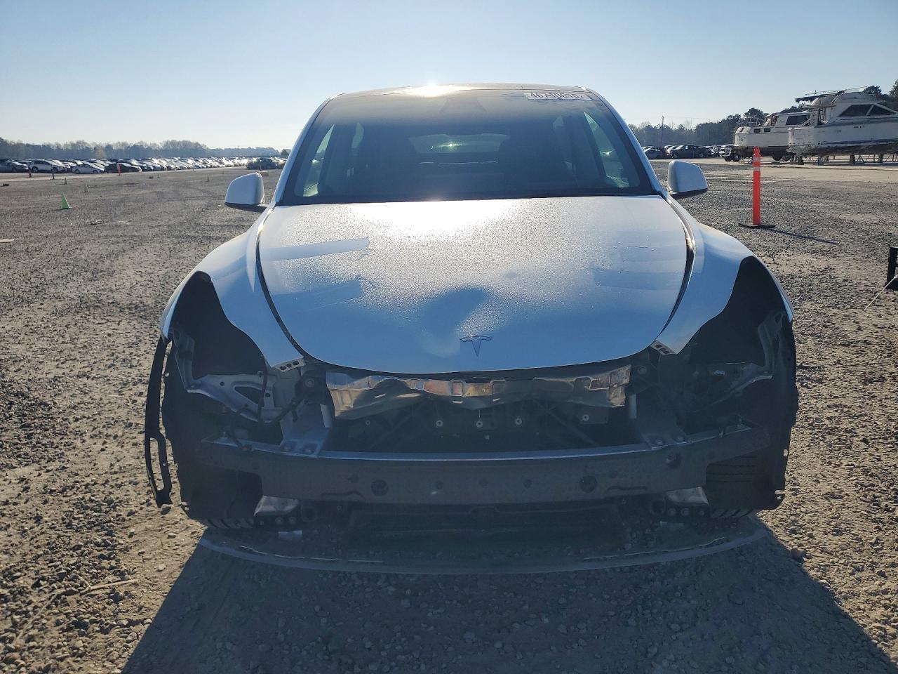 2023 Tesla Model Y - Image 5