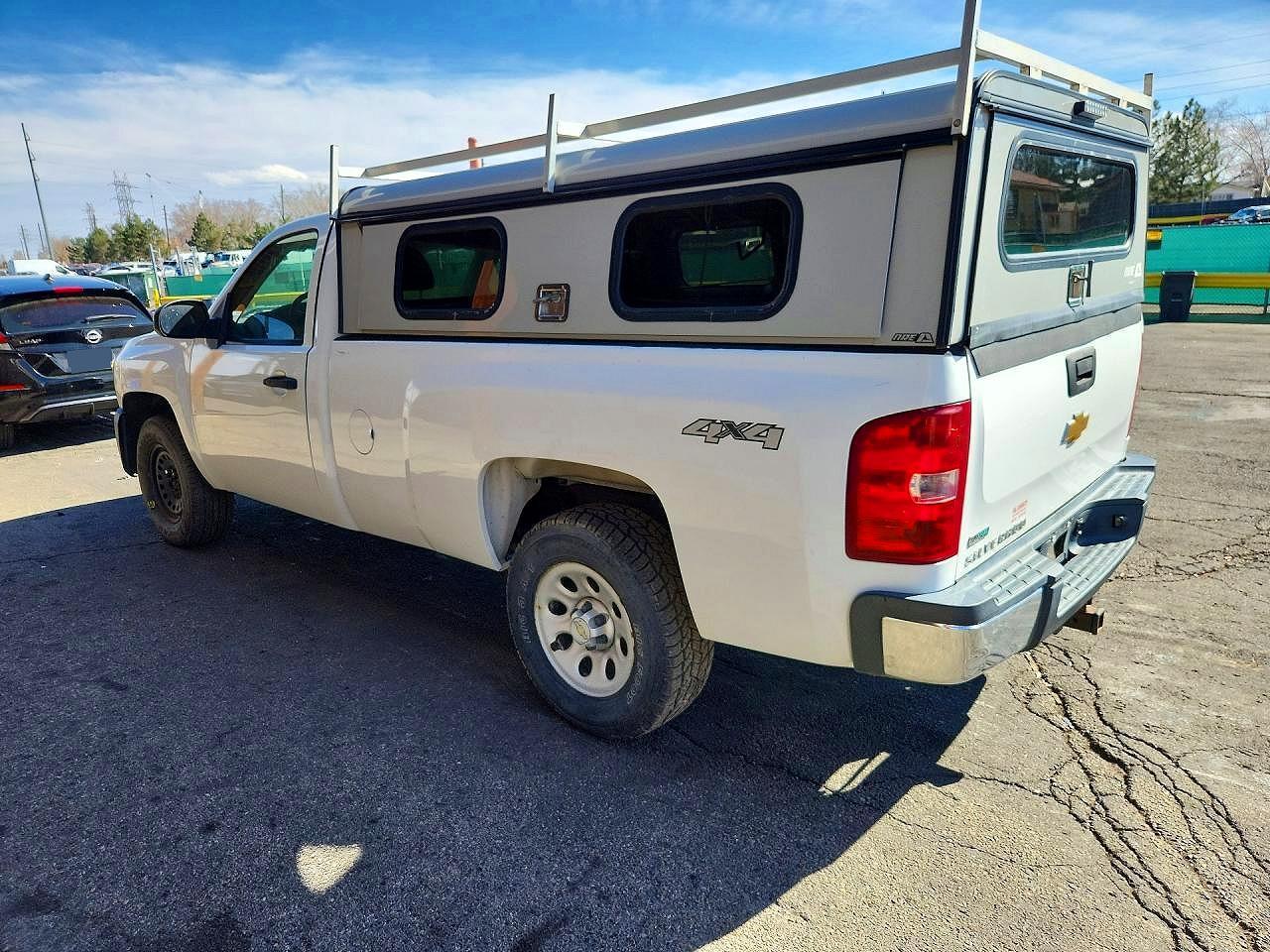 2011 Chevrolet Silverado K1500 - Image 2