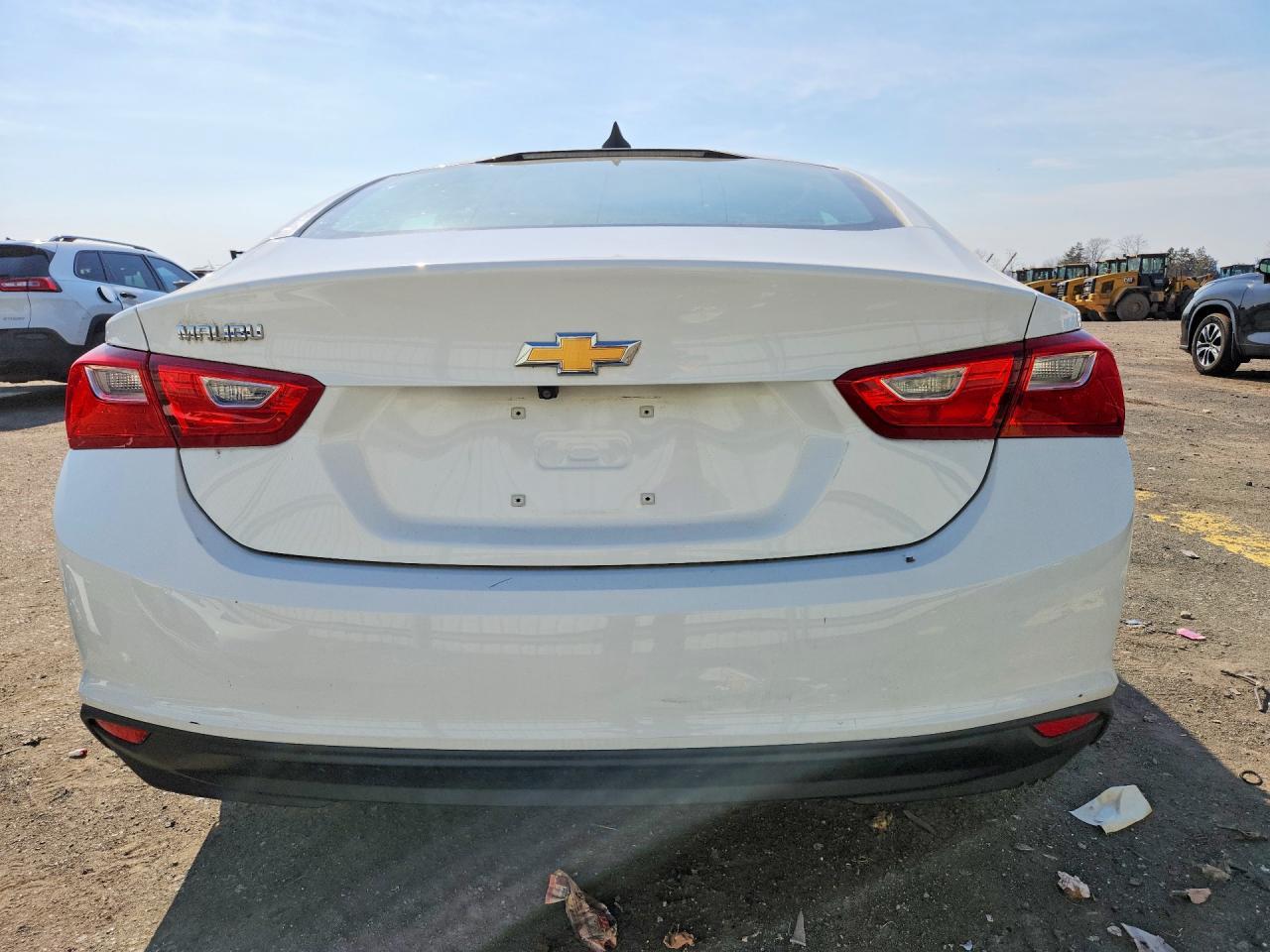 2017 Chevrolet Malibu Ls - Фото 6
