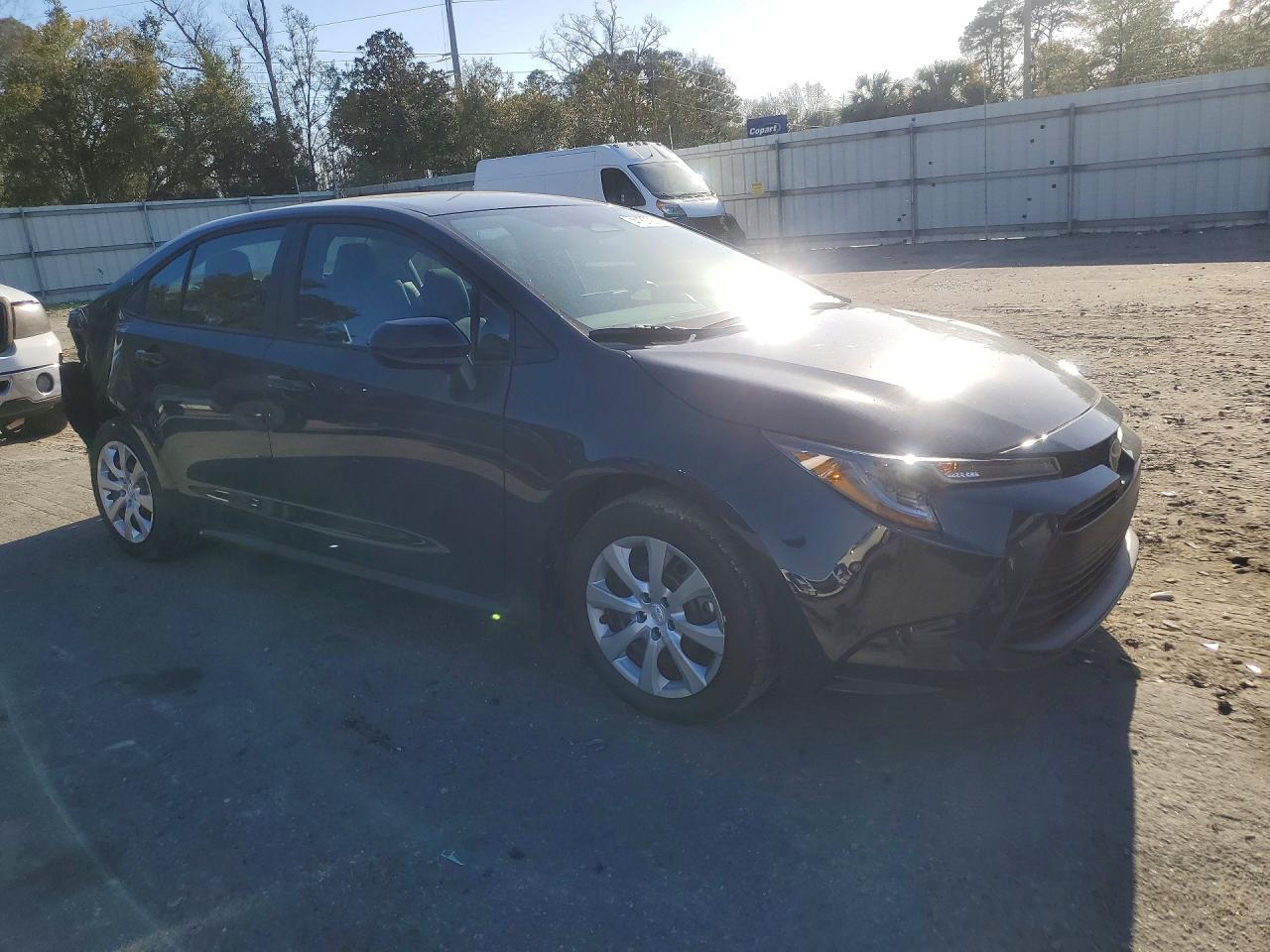 2026 Toyota Corolla Le - Фото 4