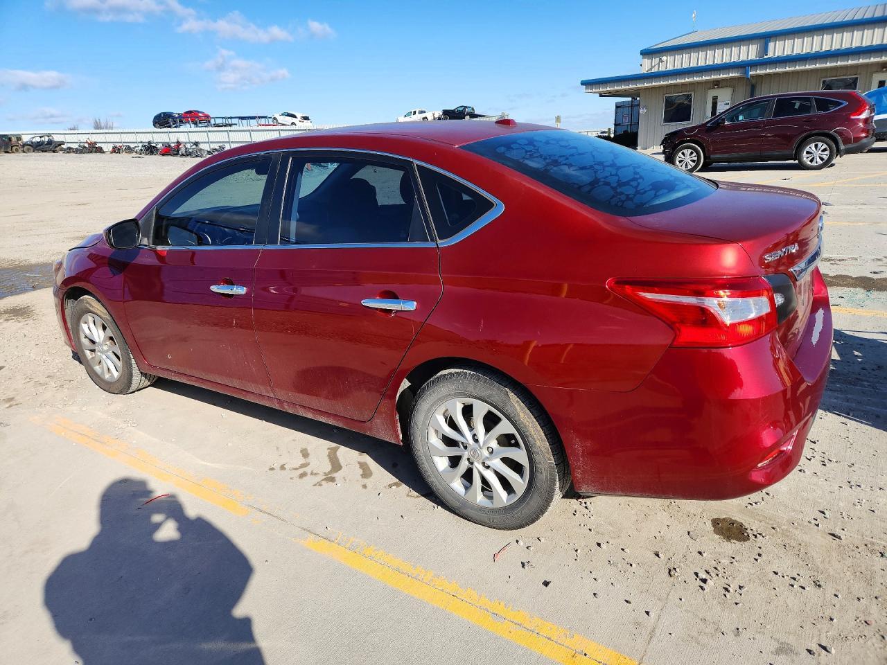 2018 Nissan Sentra Sv - Фото 2