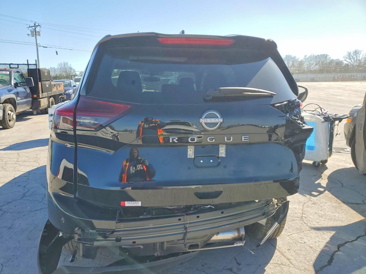 2026 Nissan Rogue Sv - Image 6
