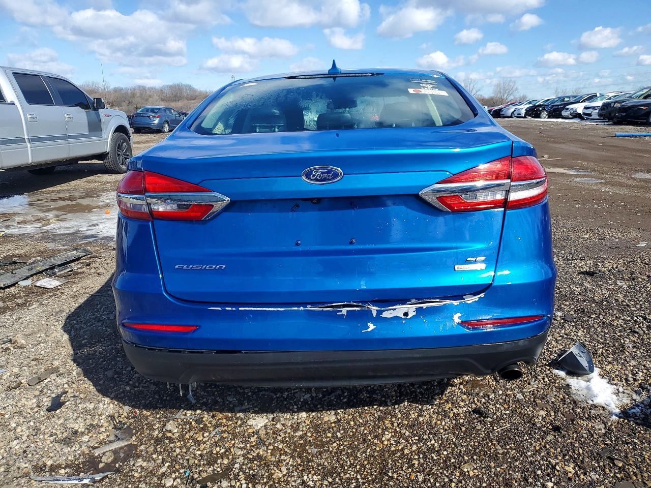 2020 Ford Fusion Se - Image 6