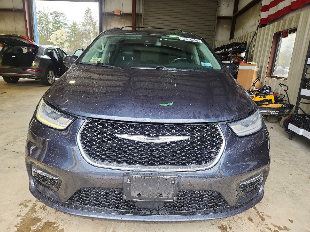 2021 Chrysler Pacifica Touring L - Фото 5