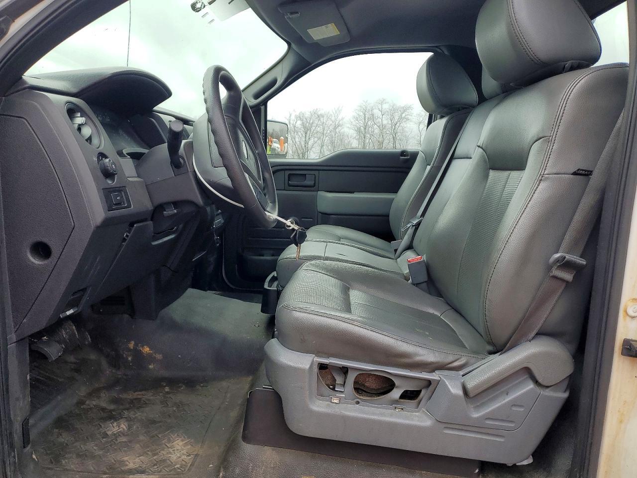 2013 Ford F150 - Image 7