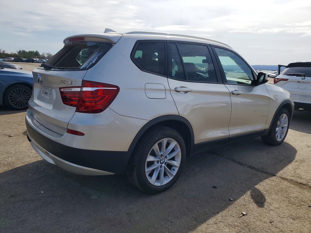 2013 BMW X3 xDrive28I - Фото 3