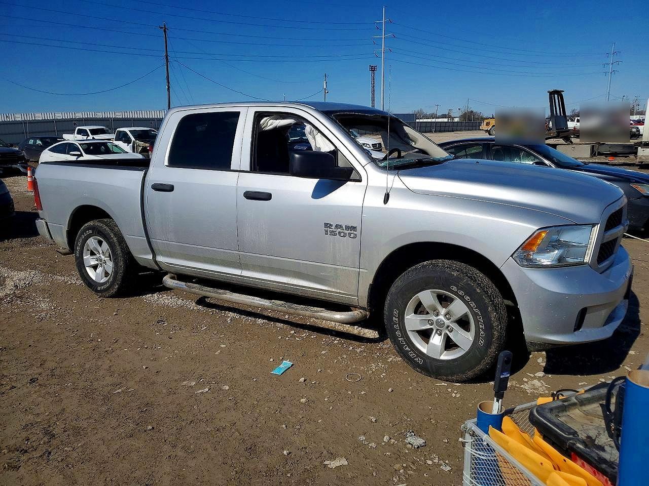 2017 Ram Trucks 1500 St - Фото 4