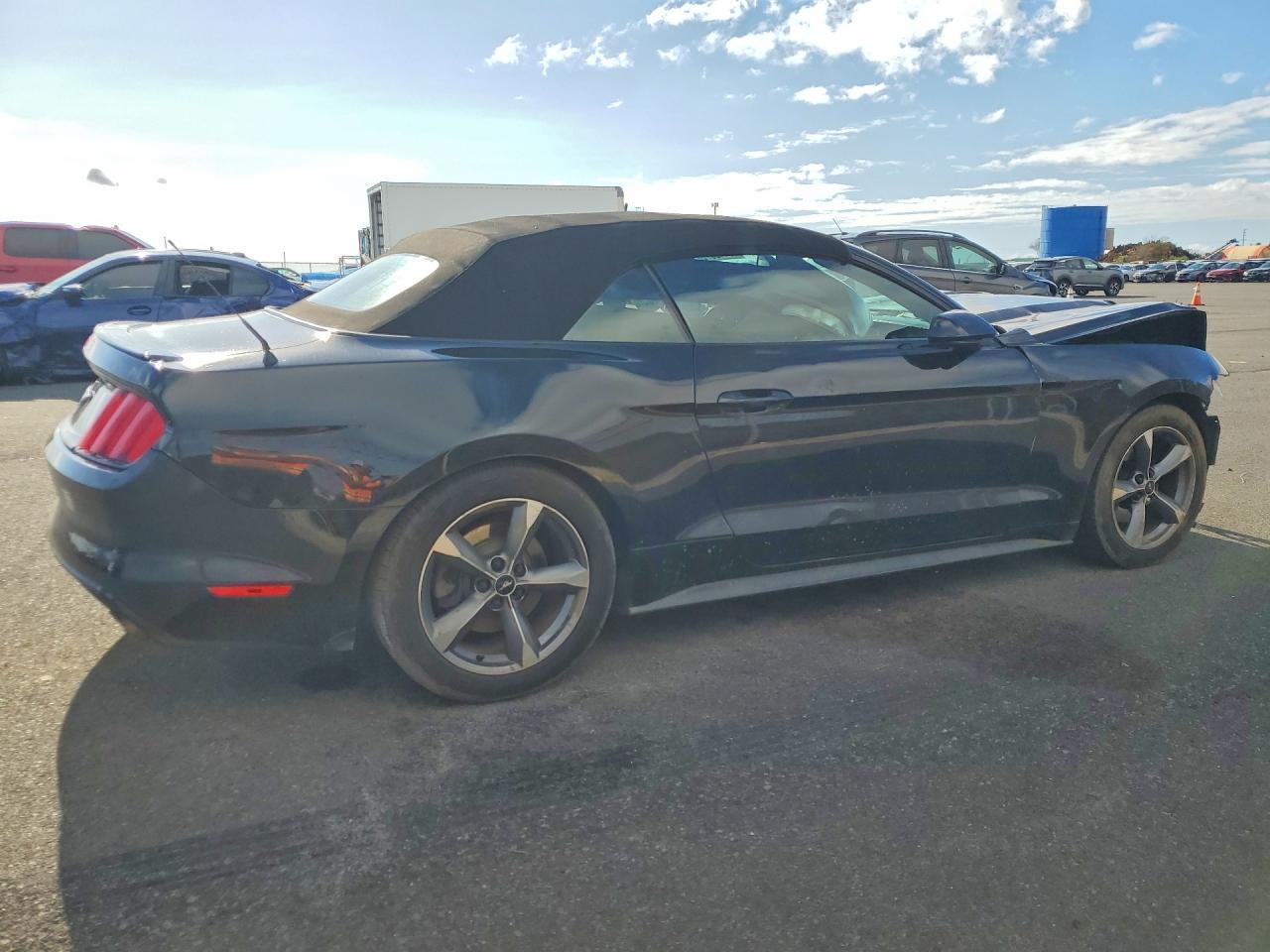 2016 Ford Mustang - Фото 3