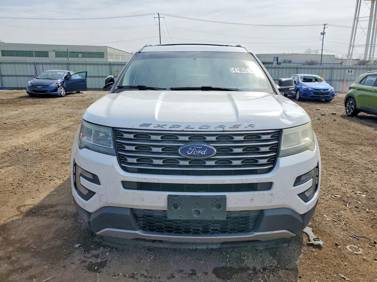2016 Ford Explorer Xlt - Фото 5