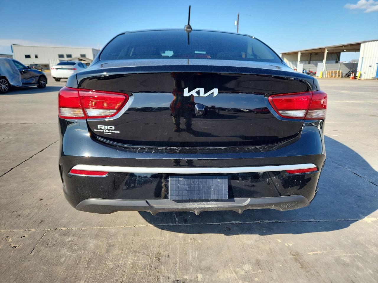 2023 Kia Rio S - Image 6