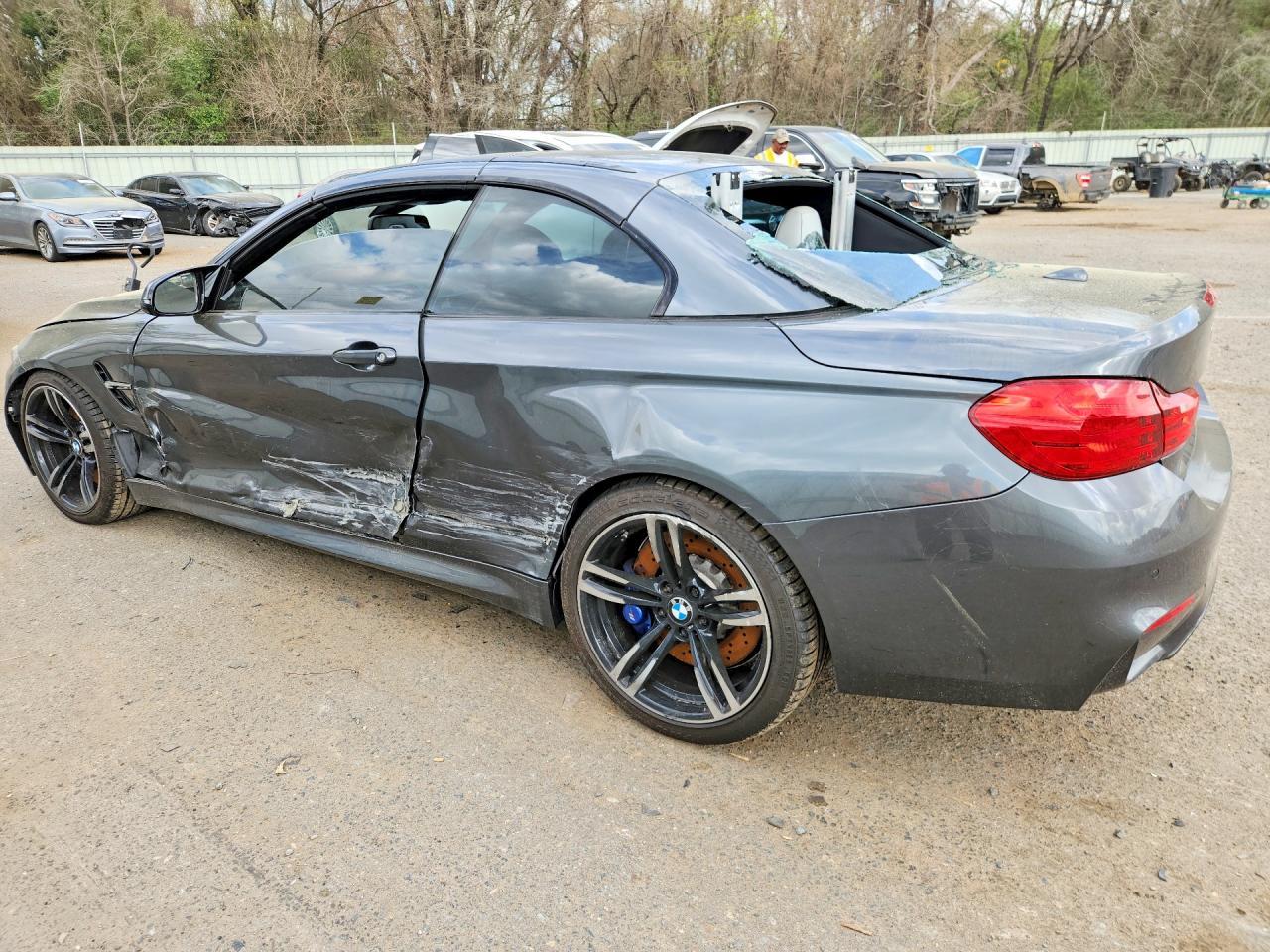 2015 BMW Motorrad M4 - Image 2