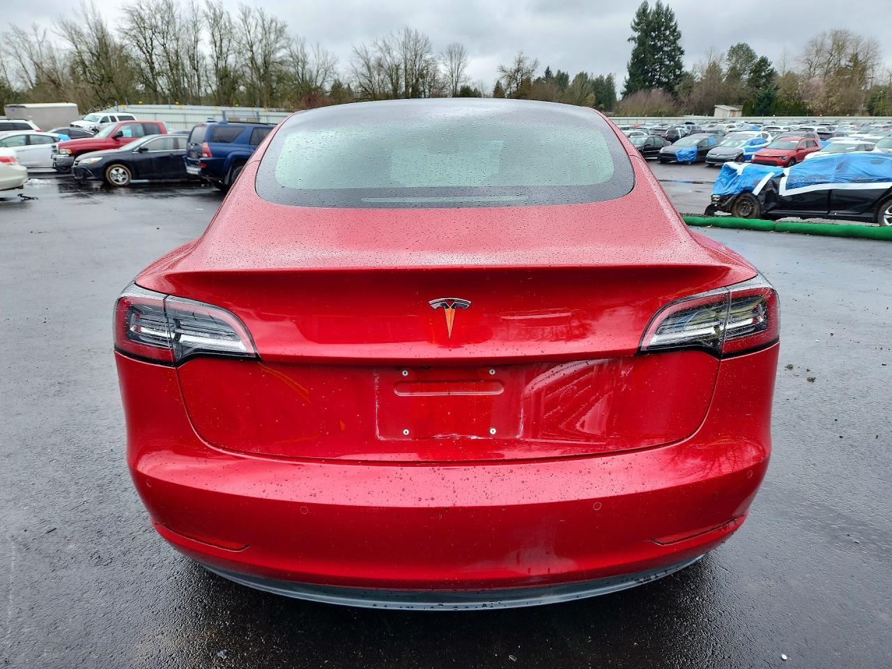 2018 Tesla Model 3 - Фото 6