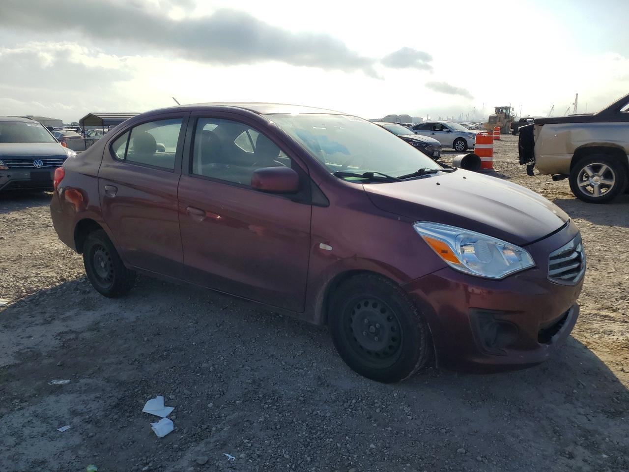 2018 Mitsubishi Mirage - Фото 4