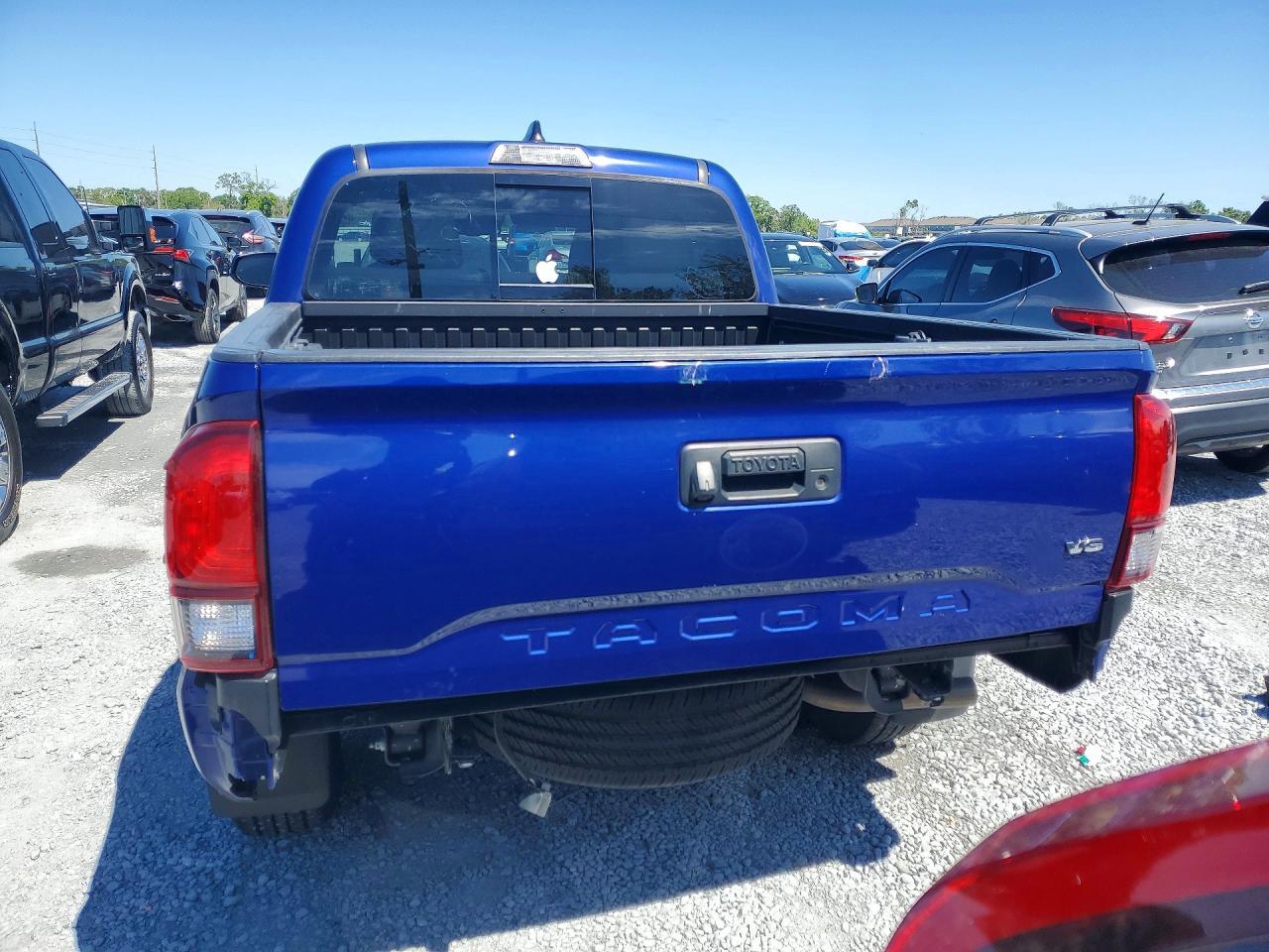 2022 Toyota Tacoma Sr5 V6 - Image 6