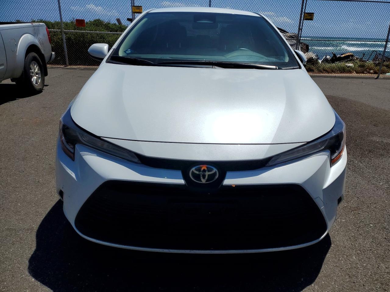 2025 Toyota Corolla Le - Фото 5