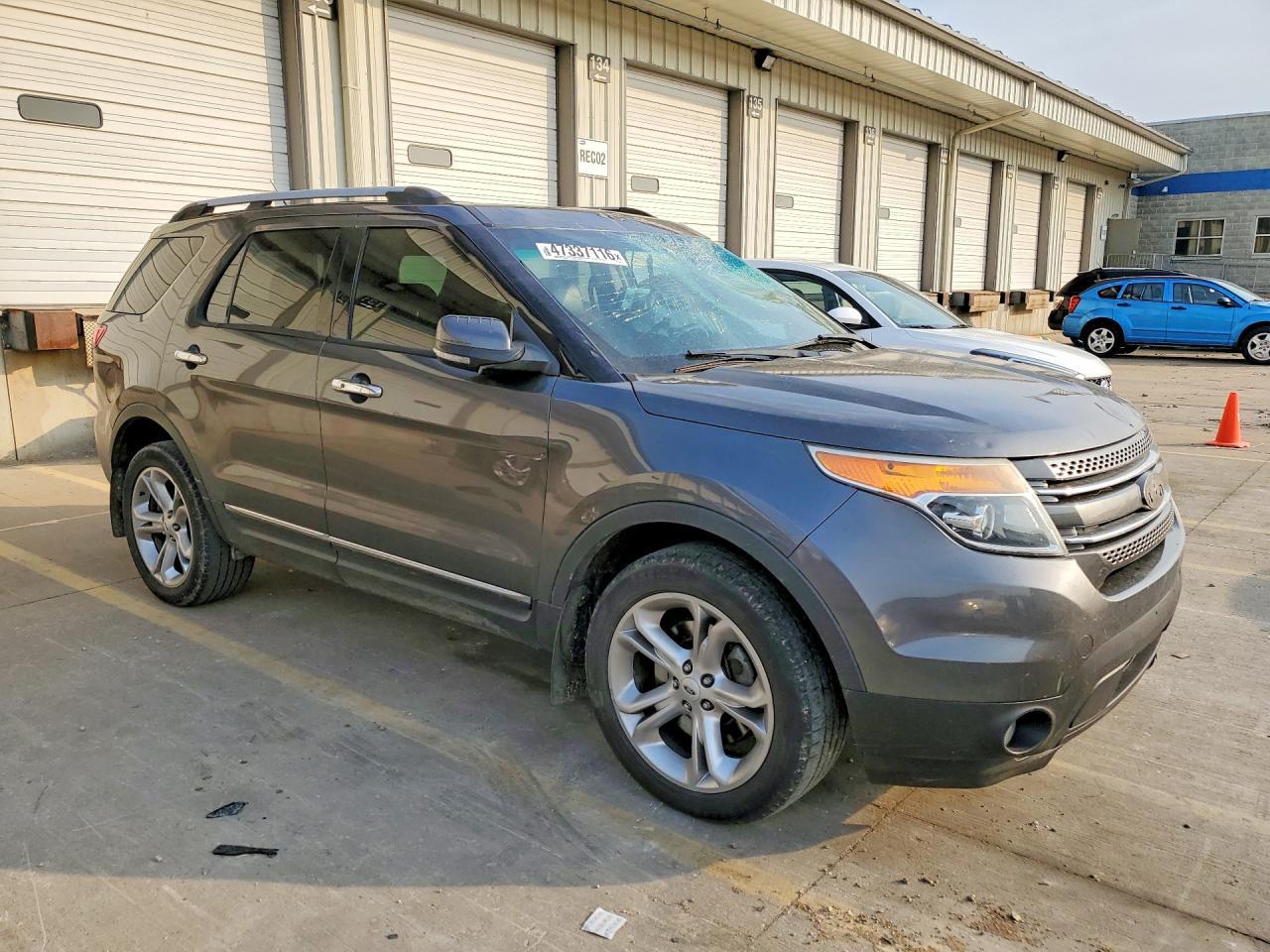 2015 Ford Explorer - Image 4