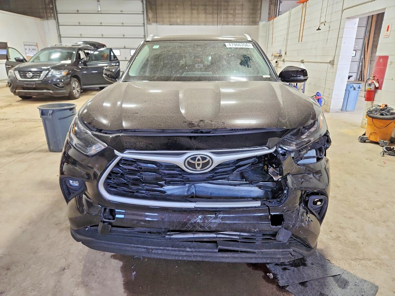 2022 Toyota Highlander Xle - Фото 5