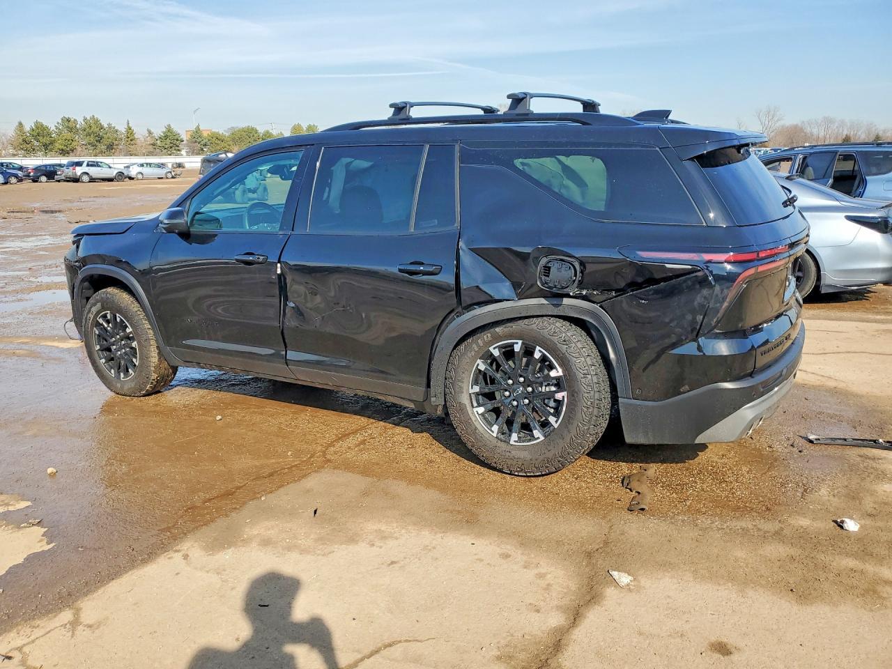 2024 Chevrolet Traverse Lt Z71 - Фото 2