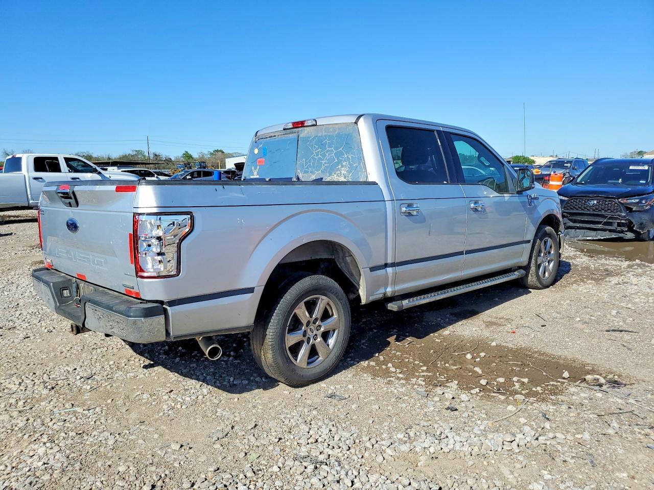 2018 Ford F150 Xlt - Image 3