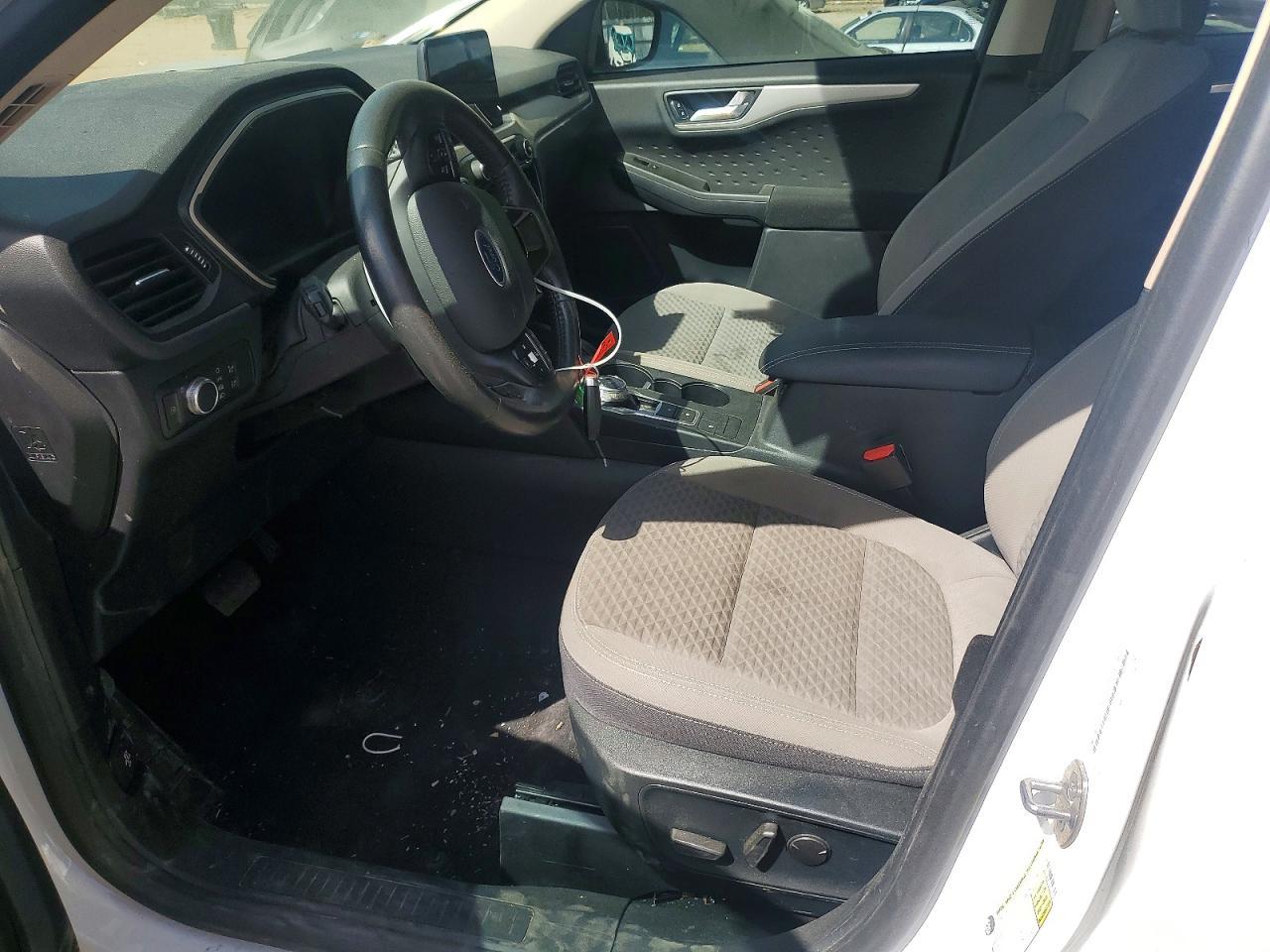 2020 Ford Escape Se Sport - Фото 7