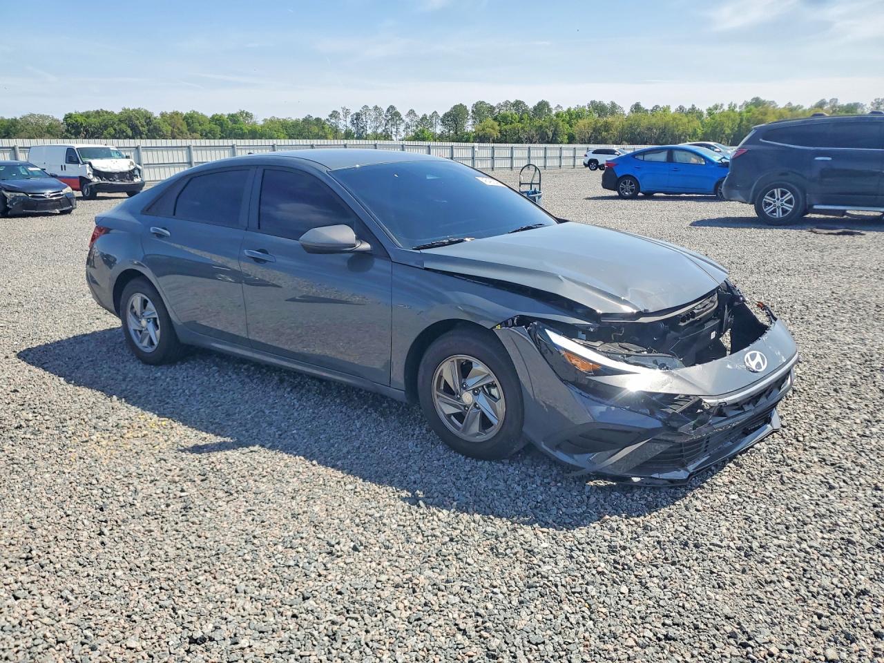 2026 Hyundai Elantra Se - Фото 4