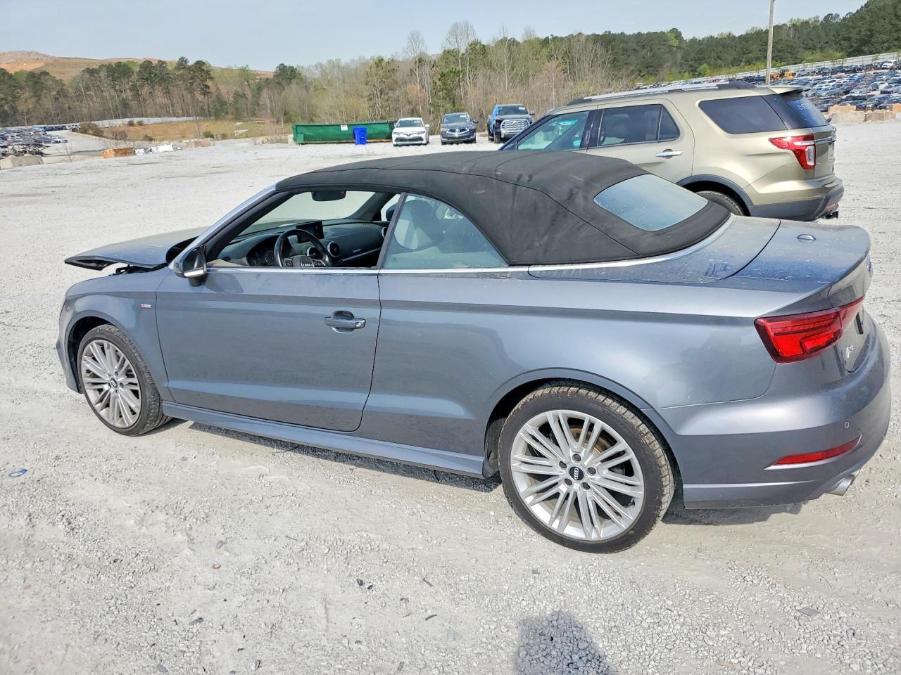 2017 Audi A3 Premium Plus - Фото 2