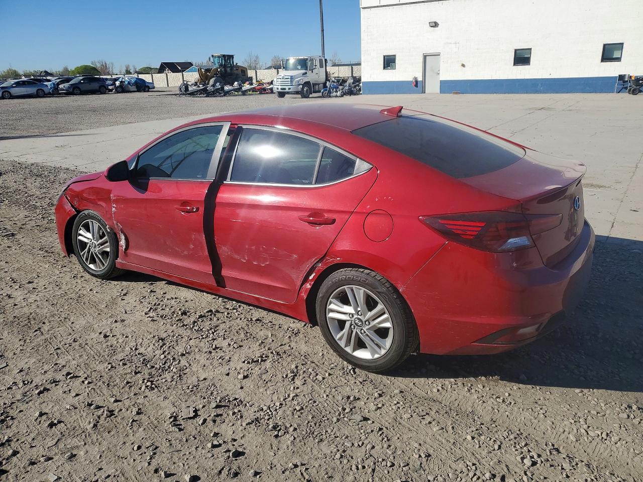 2019 Hyundai Elantra Value Edition - Фото 2