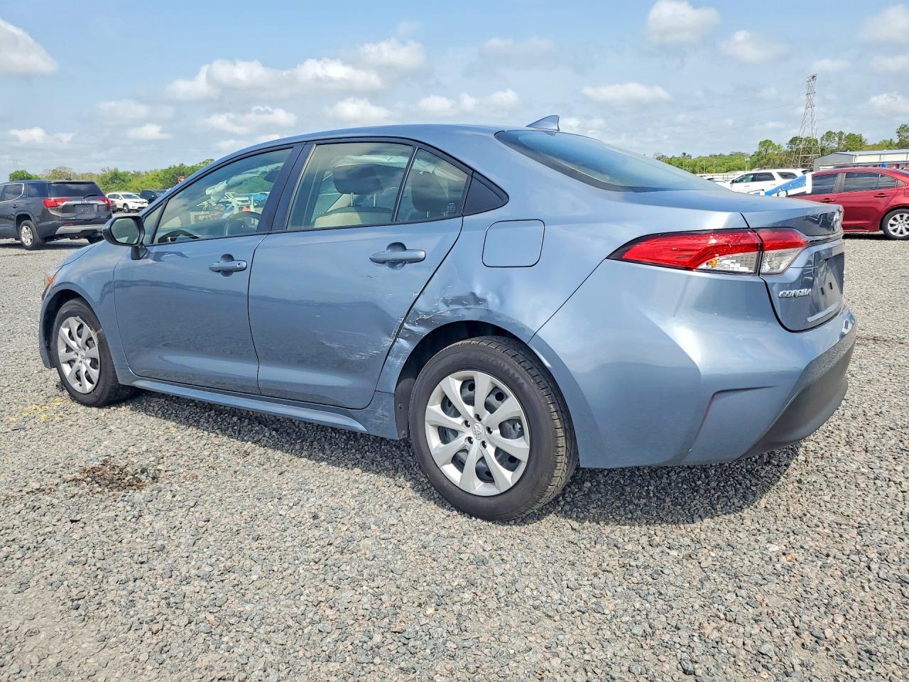 2025 Toyota Corolla Hybrid Le - Image 2