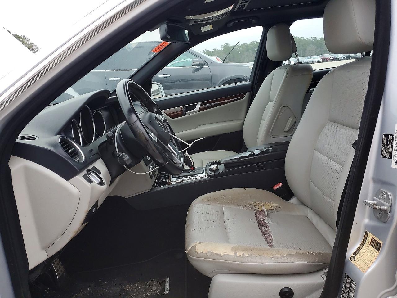 2012 Mercedes-Benz C 250 - Image 7