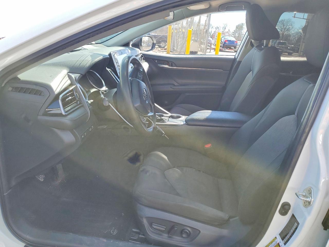 2021 Toyota Camry Le - Image 7