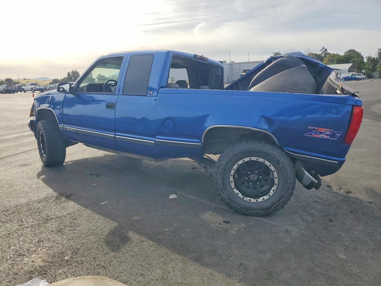 1997 Chevrolet Gmt-400 K1500 - Фото 2