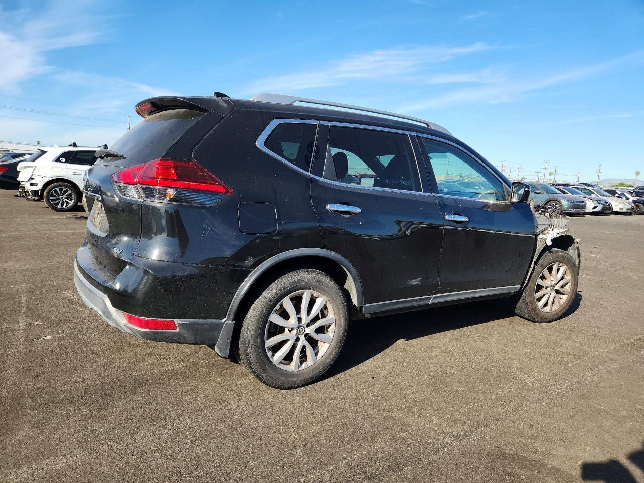 2017 Nissan Rogue S - Фото 3