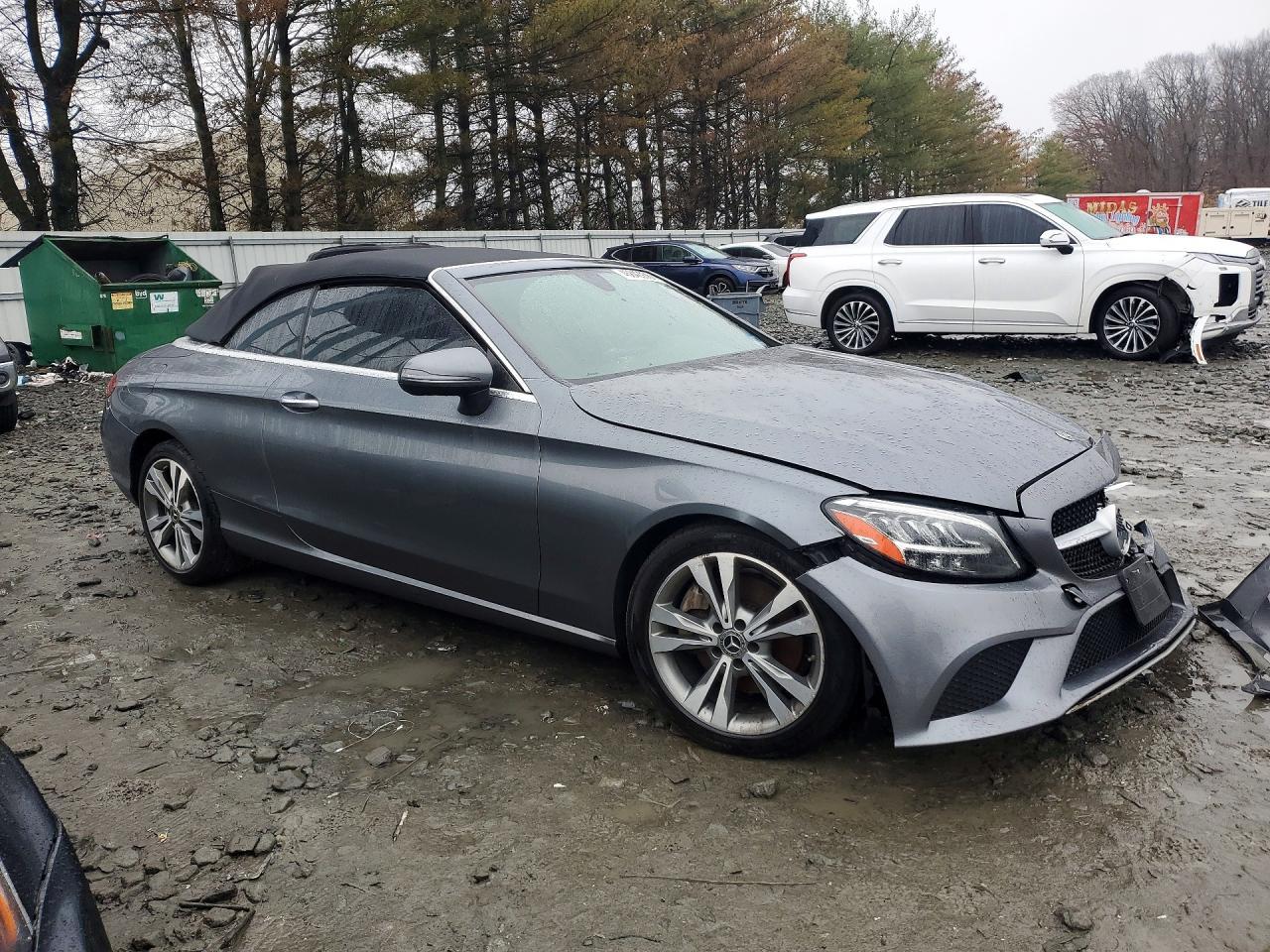 2019 Mercedes-Benz C 300 4Matic - Image 4