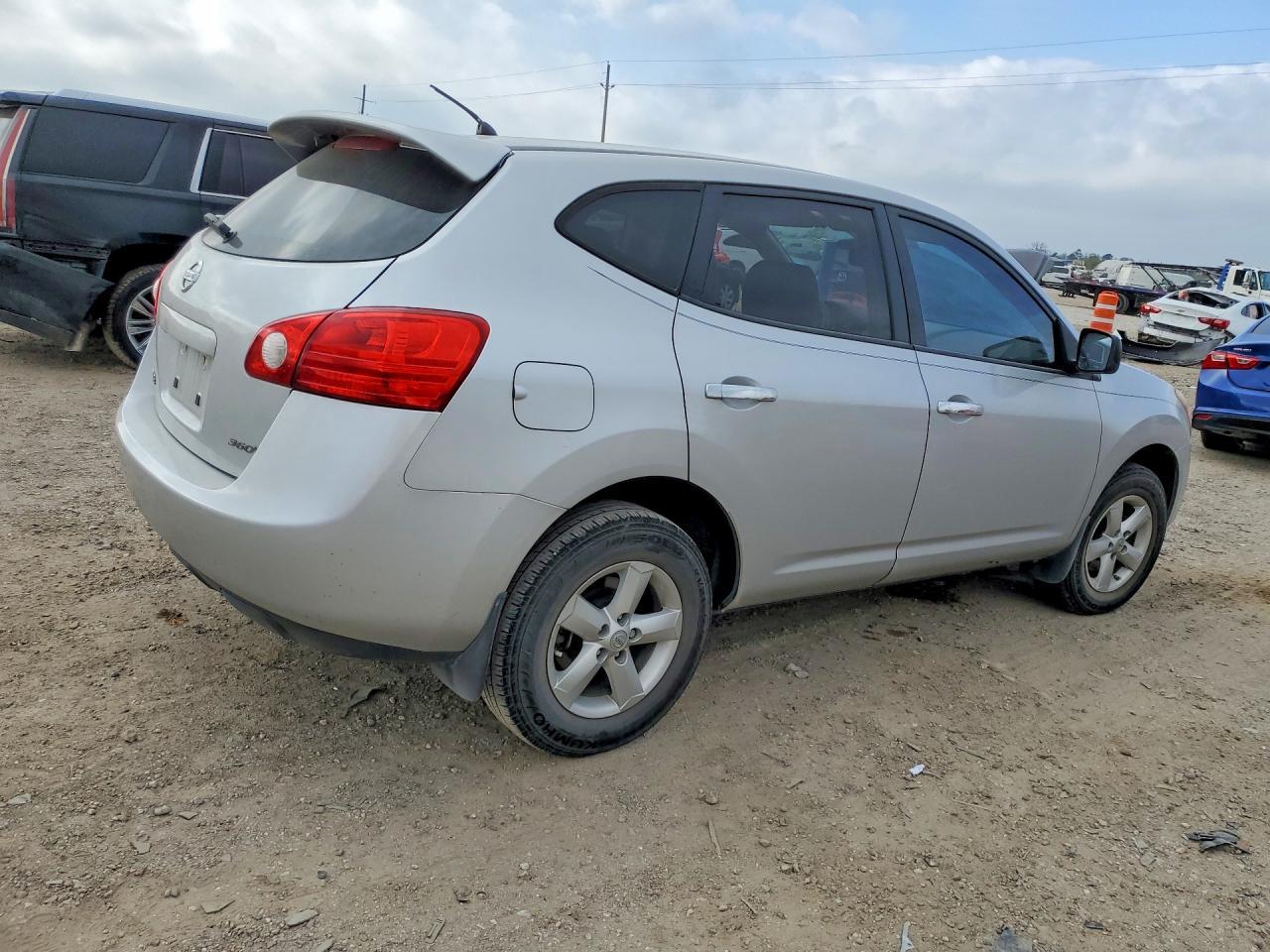 2010 Nissan Rogue Sl - Фото 3