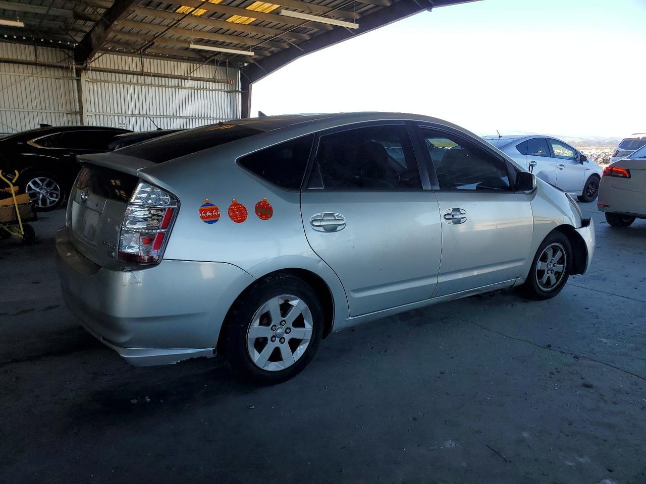 2004 Toyota Prius Base - Фото 3