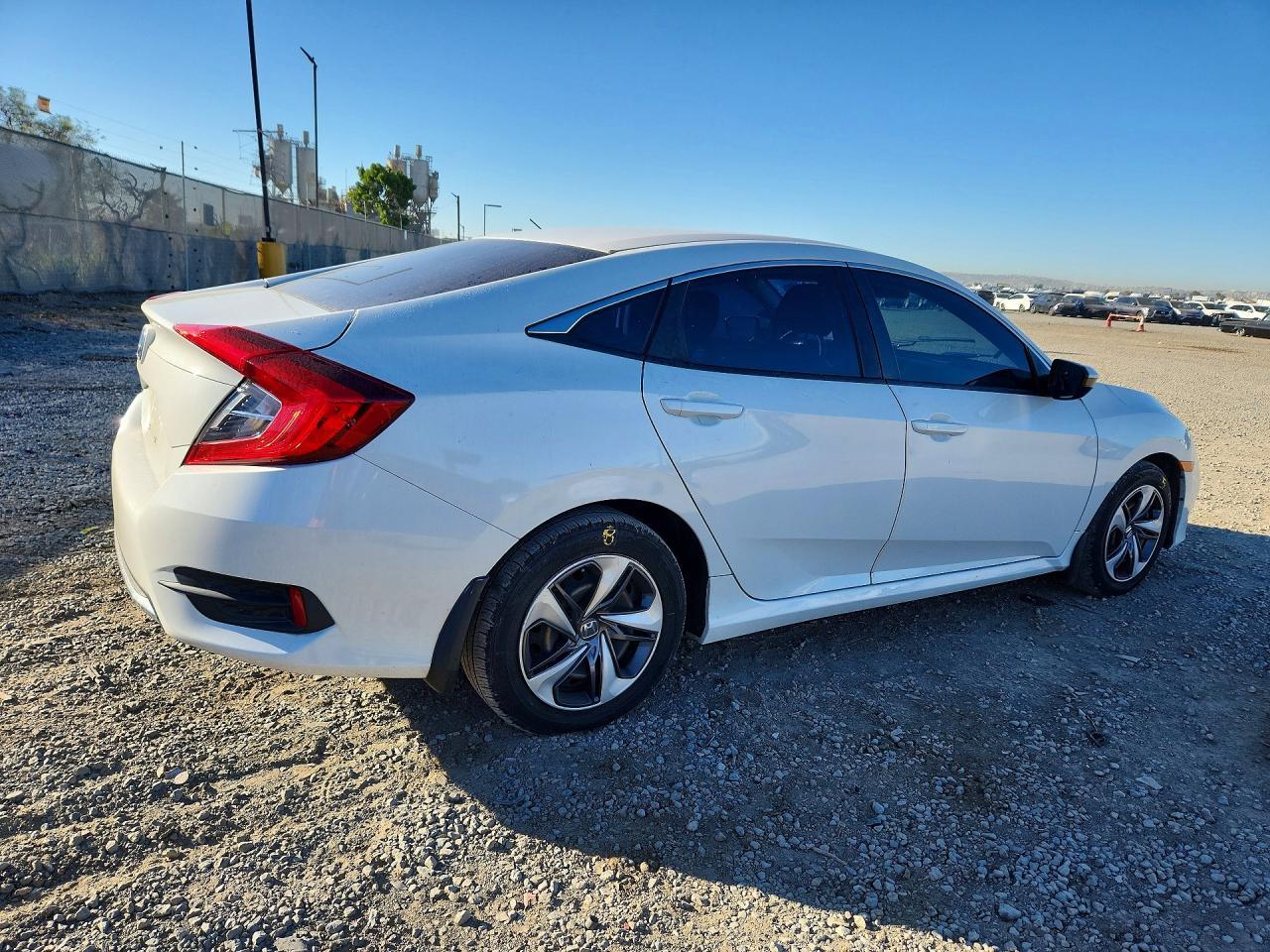 2019 Honda Civic Lx - Фото 3