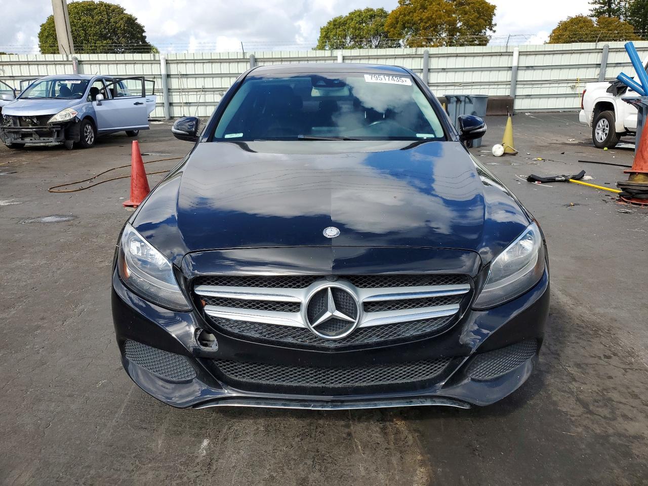 2017 Mercedes-Benz C 300 - Фото 5