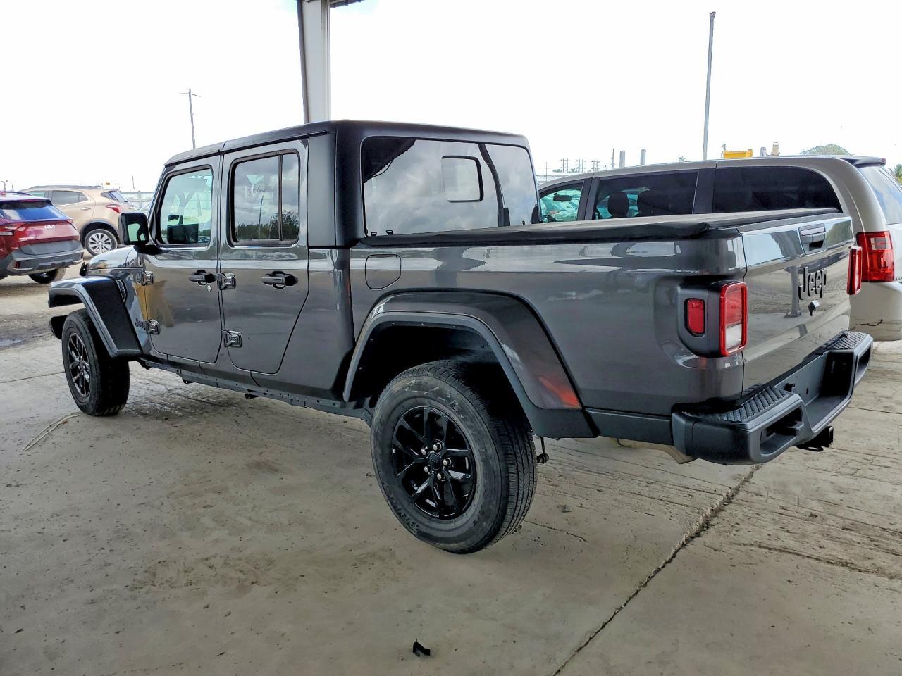 2023 Jeep Gladiator Sport - Фото 2