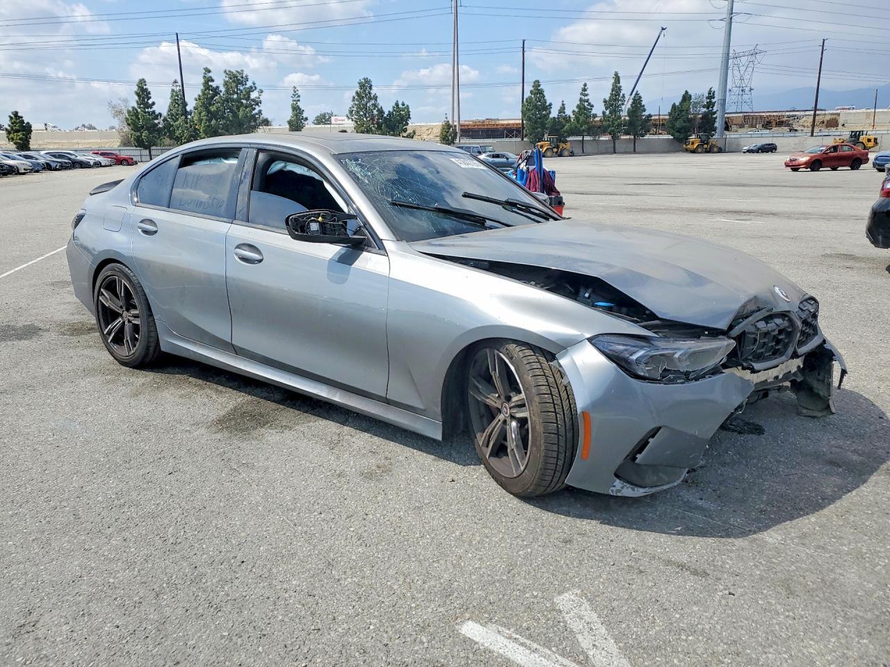 2023 BMW M340I - Image 4