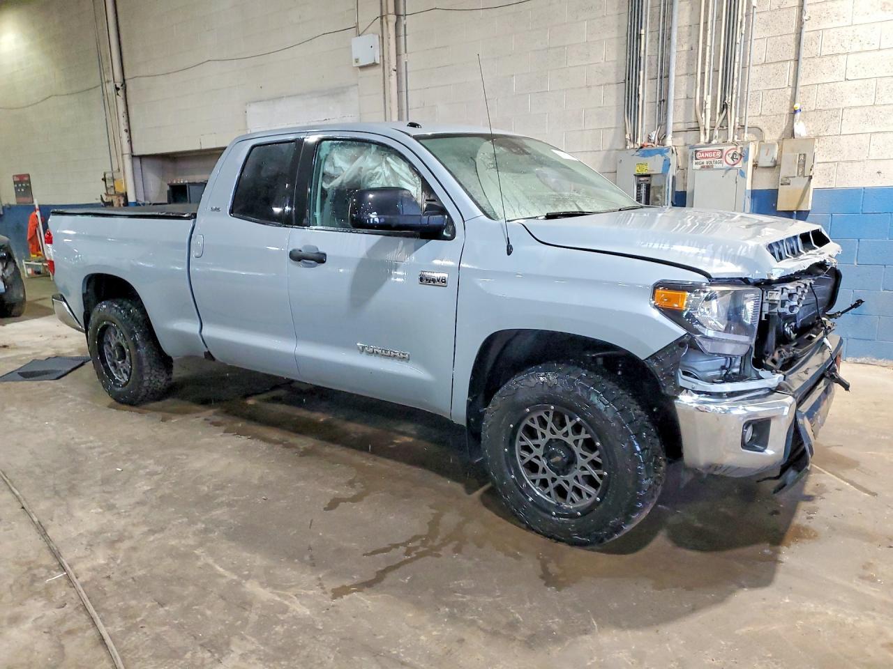 2018 Toyota Tundra Sr5 - Фото 4
