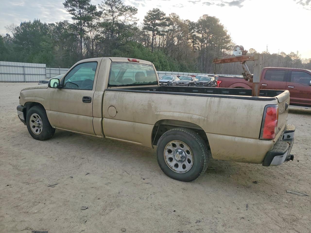 2006 Chevrolet Silverado C1500 - Фото 2