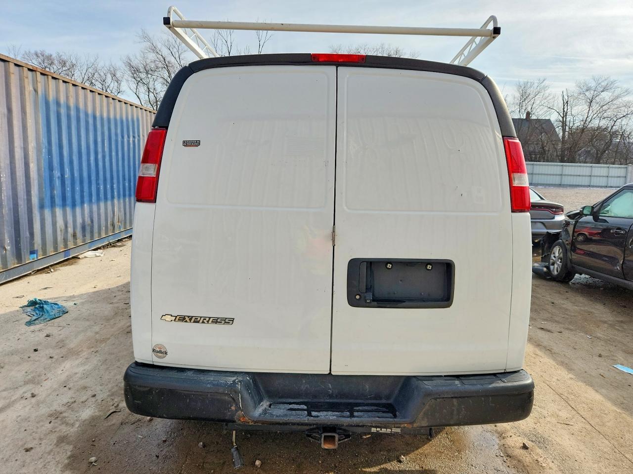 2017 Chevrolet Express 2500 Cargo Utility / Service Van - Фото 6