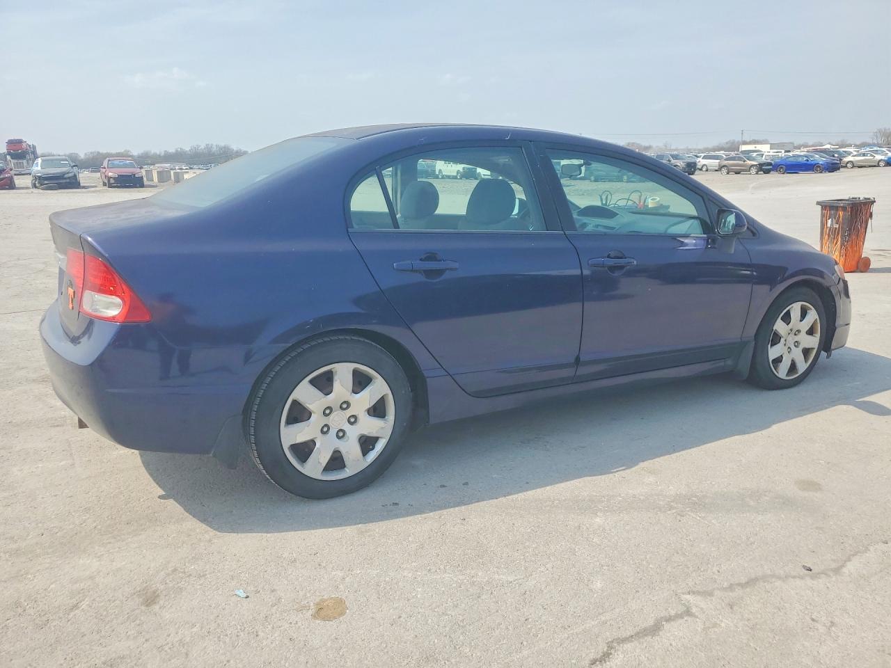 2011 Honda Civic Lx - Image 3