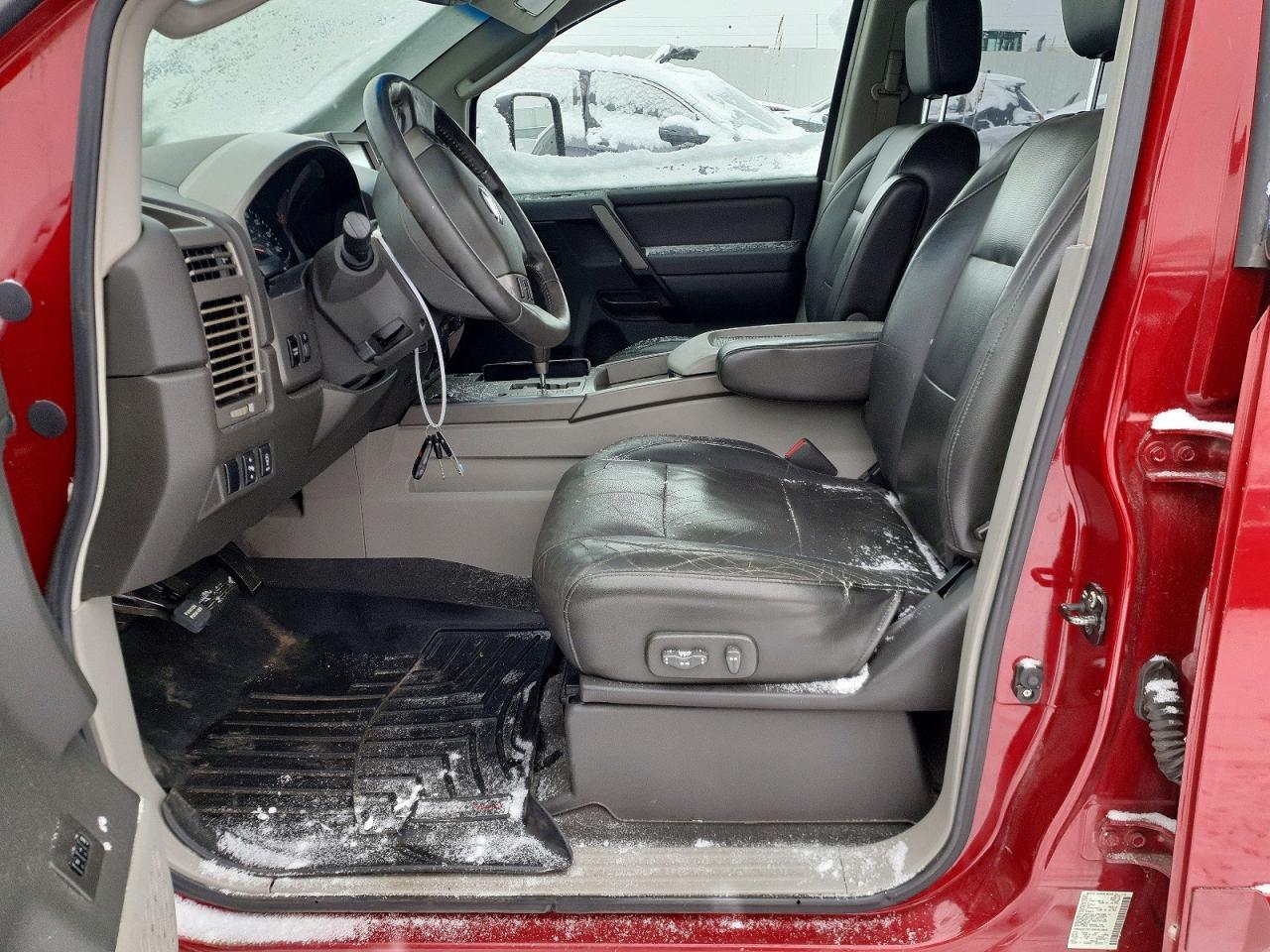 2004 Nissan Titan Xe - Image 7