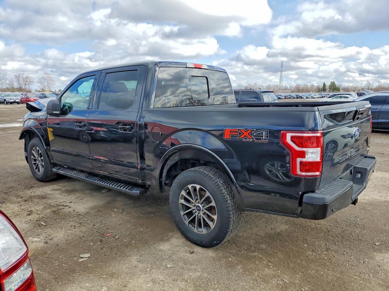 2018 Ford F150 - Фото 2