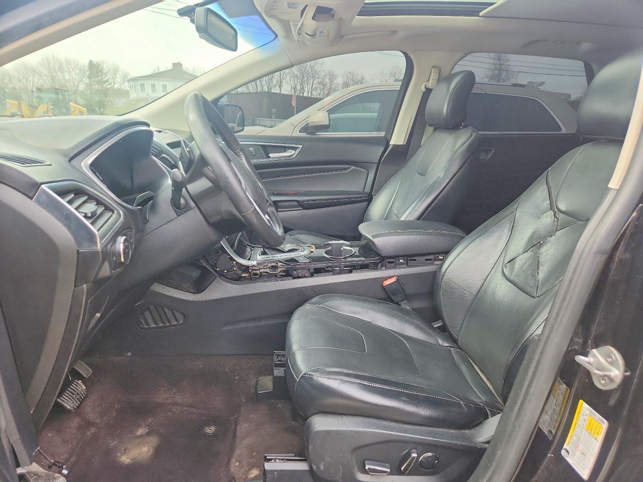 2017 Ford Edge Titanium - Image 7