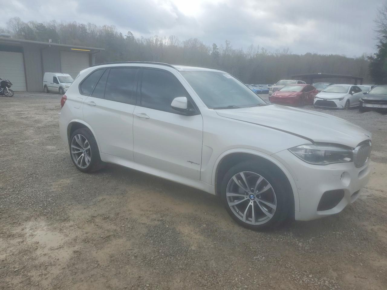 2015 BMW X5 xDrive50I - Image 4