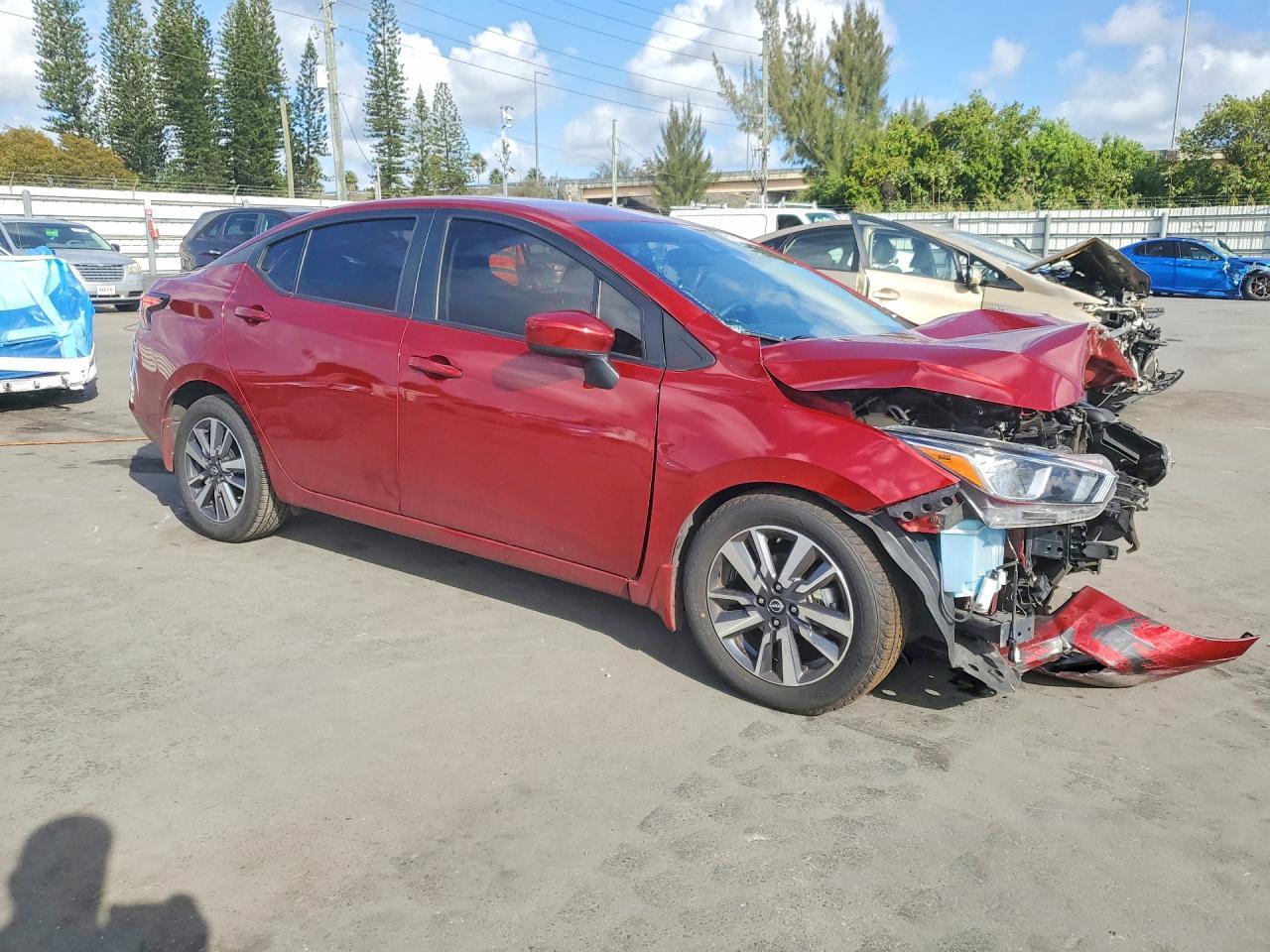 2024 Nissan Versa Sv - Image 4